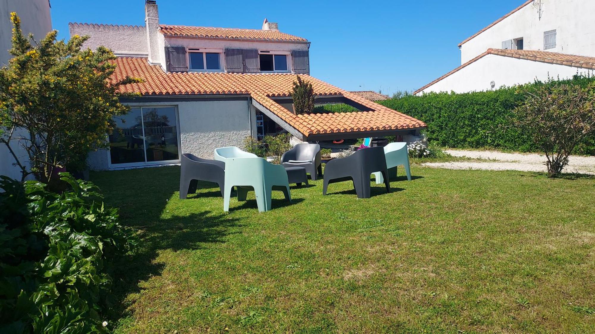 Maison Face A La Mer Rivedoux-Plage Extérieur photo